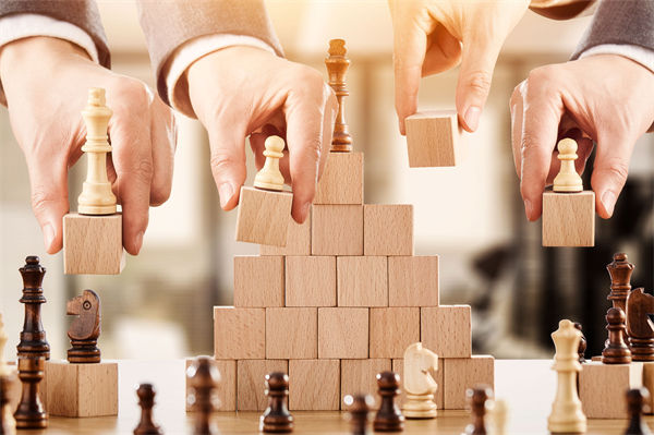 文化管理與戰(zhàn)略背道而馳，如何構(gòu)建協(xié)同發(fā)展體系？